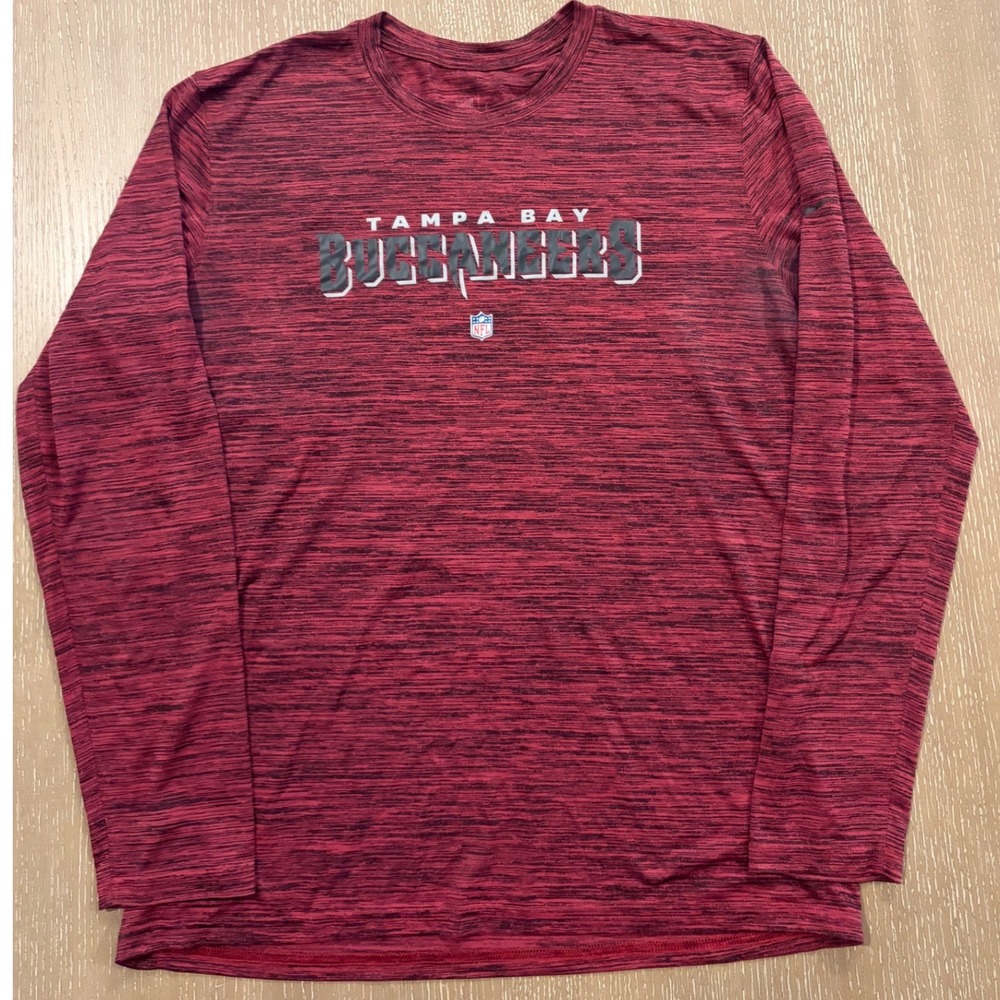 Nike Tampa Bay Buccaneers NFL Mens Large Long Sleeve Performance Shirt Red Black